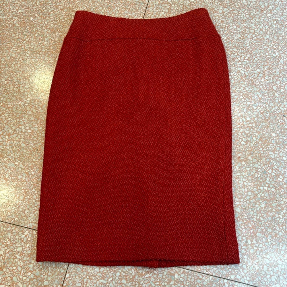Anthropologie Moulinette Soeurs
Women's Size 4 Red Viscose Wool Blend
Skirt